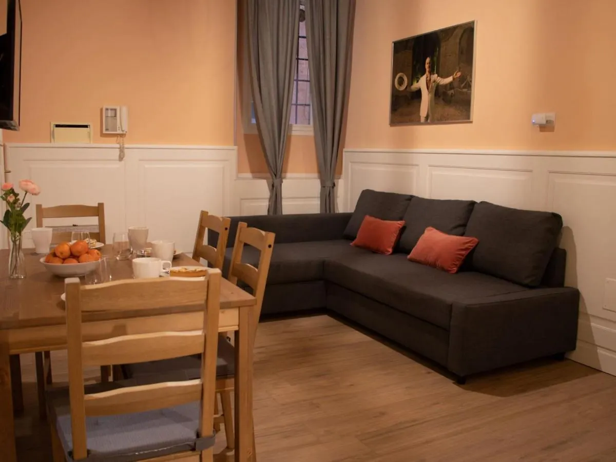 The Best Rent - Apartment Near Fontana Di Trevi Rome 0*,